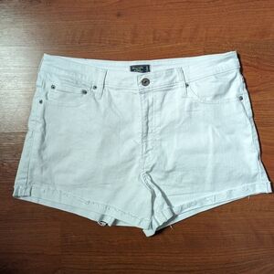 Abercrombie & Fitch High Rise Shorts